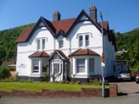 cleeve_house_front